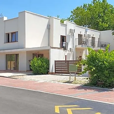 Garden Club Panzio B&B Balatonmáriafürdő