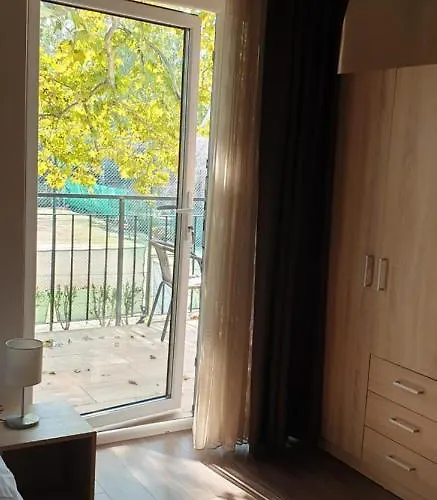 Garden Club Panzio B&B 3*